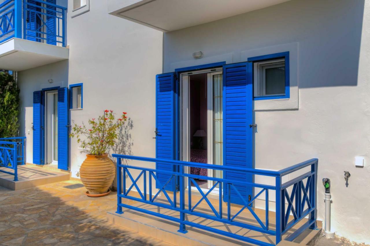 Elegant 1Br By Heraklion Beach Sun &Comfort Await Amoudara  Exterior photo