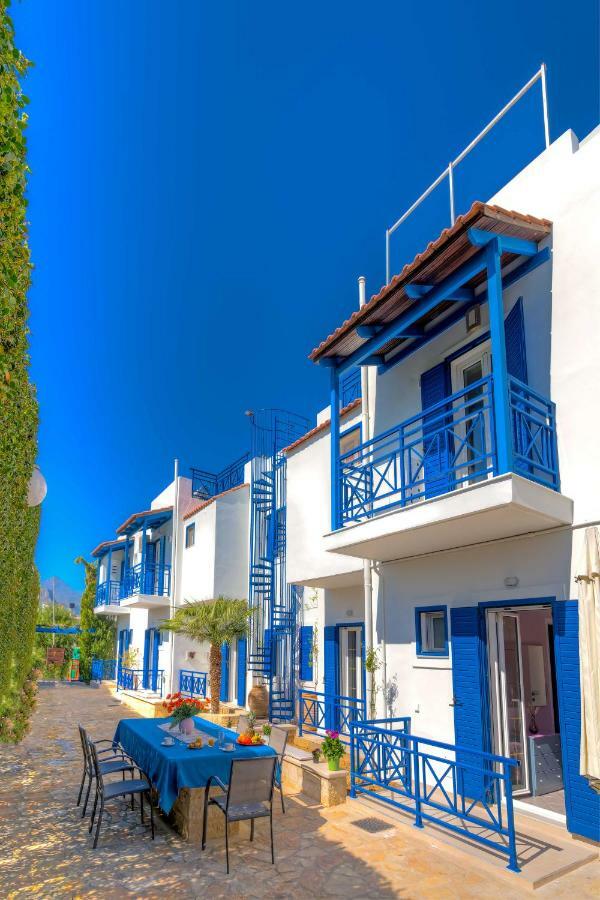 Elegant 1Br By Heraklion Beach Sun &Comfort Await Amoudara  Exterior photo